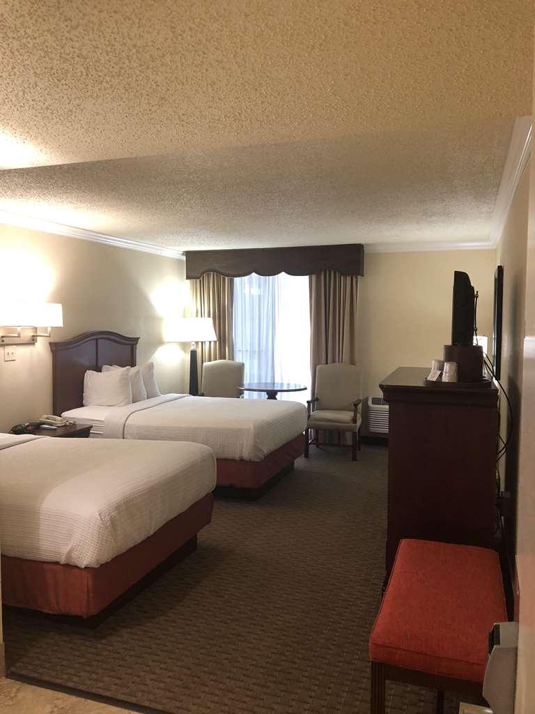 Best Western Plus Burlington Habitación foto