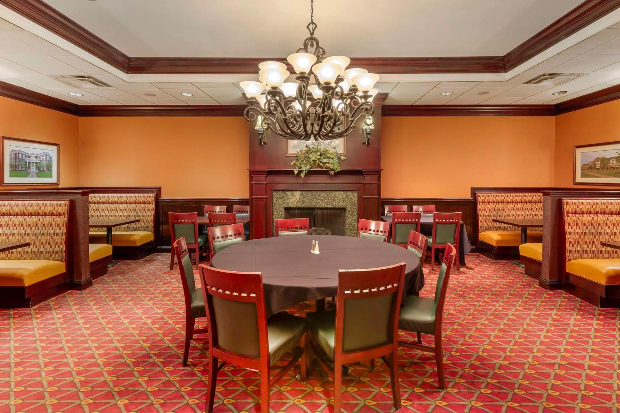 Best Western Plus Burlington Exterior foto