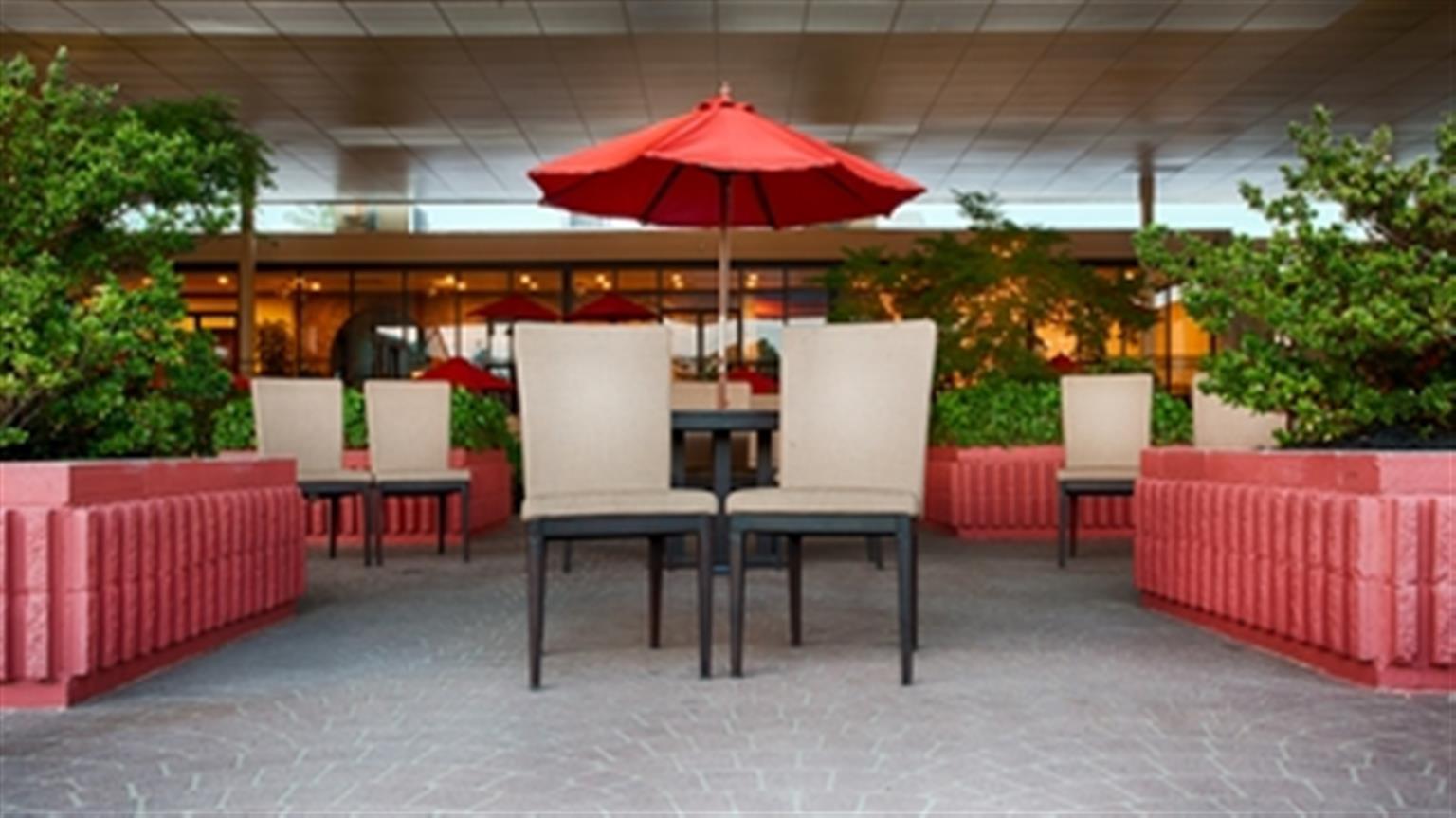 Best Western Plus Burlington Exterior foto